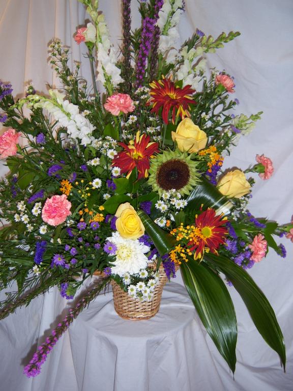 Ford Florist Weymouth MA 02188 7813351150 Flowers